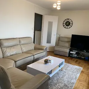 Confortable Avec Un Lit Double Appartement Lyon